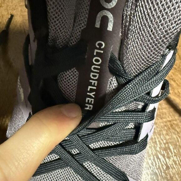 On Cloud Cloudflyer Mens Running Shoe Sneakers Shark/Pearl Size 9 No Liners - Picture 12 of 14